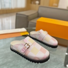 Louis Vuitton Slippers